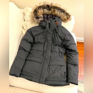 Prana women’s puffy winter jacket